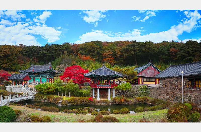 가을! 암자에서...