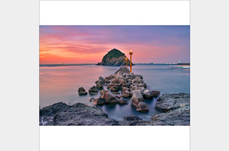 두도섬의 일출여명